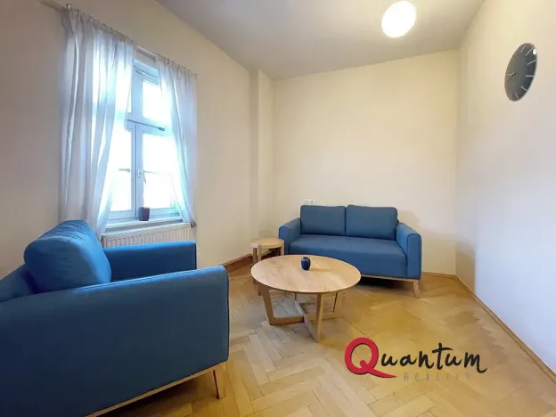 Pronájem kanceláře, Praha - Hradčany, Loretánské náměstí, 11 m2