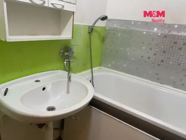 Prodej bytu 2+1, Bruntál, Jesenická, 53 m2