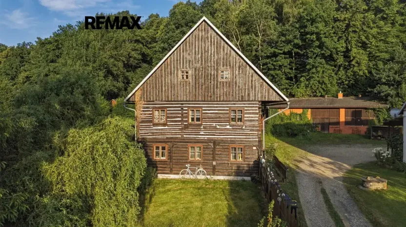 Prodej rodinného domu, Cvikov, 556 m2