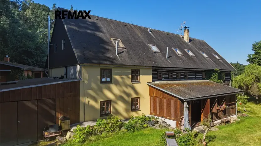 Prodej rodinného domu, Cvikov, 556 m2