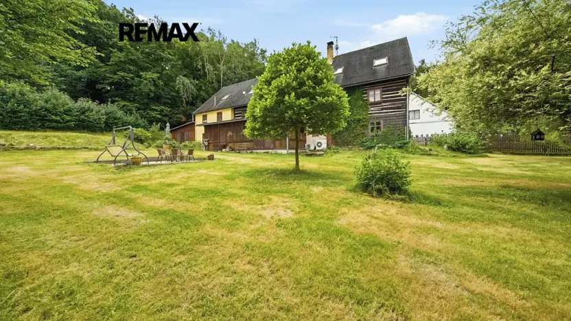 Prodej rodinného domu, Cvikov, 556 m2