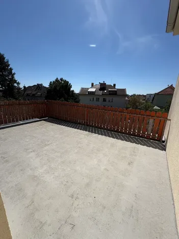 Pronájem kanceláře, Praha - Žižkov, K vrcholu, 200 m2