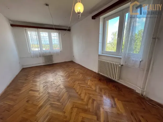 Prodej bytu 2+1, Polička, Jiráskova, 54 m2