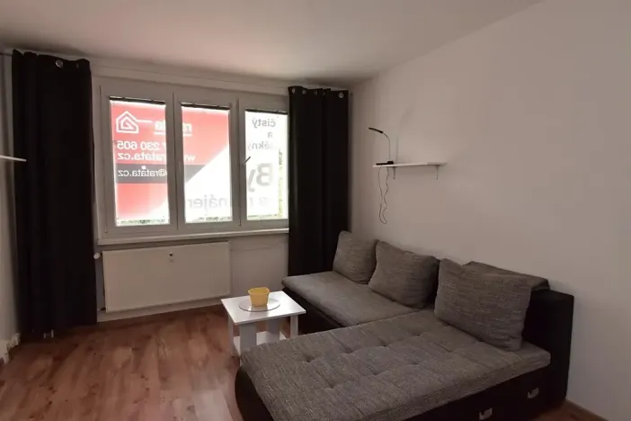 Pronájem bytu 1+1, Jirkov, Hornická, 35 m2