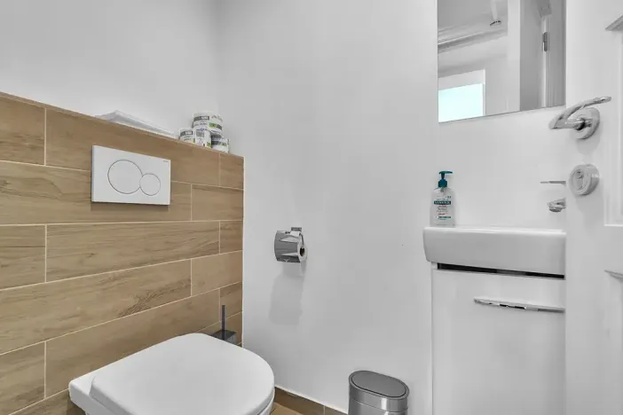 Pronájem kanceláře, Hradec Králové, Malé náměstí, 112 m2