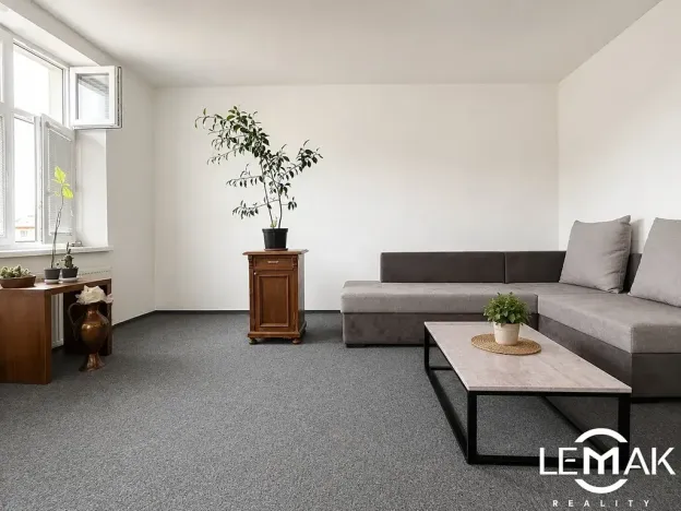 Pronájem bytu 2+kk, Olomouc, Šmeralova, 45 m2