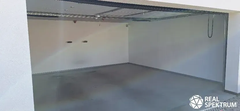 Pronájem garáže, Boskovice, Sadová, 33 m2