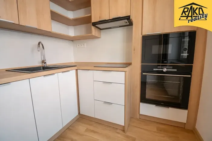 Pronájem bytu 2+1, Trutnov, Maxima Gorkého, 54 m2