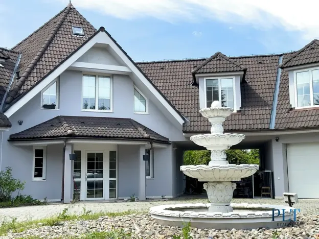 Pronájem vily, Babice, Starobabická, 728 m2
