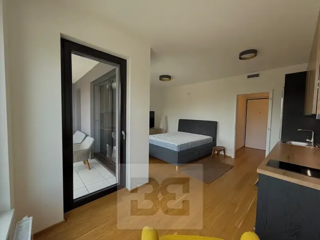 Pronájem bytu 1+kk, Praha - Strašnice, Na palouku, 32 m2
