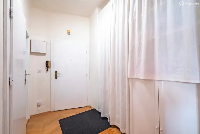 Prodej bytu 1+1, Brno, Pod kaštany, 49 m2