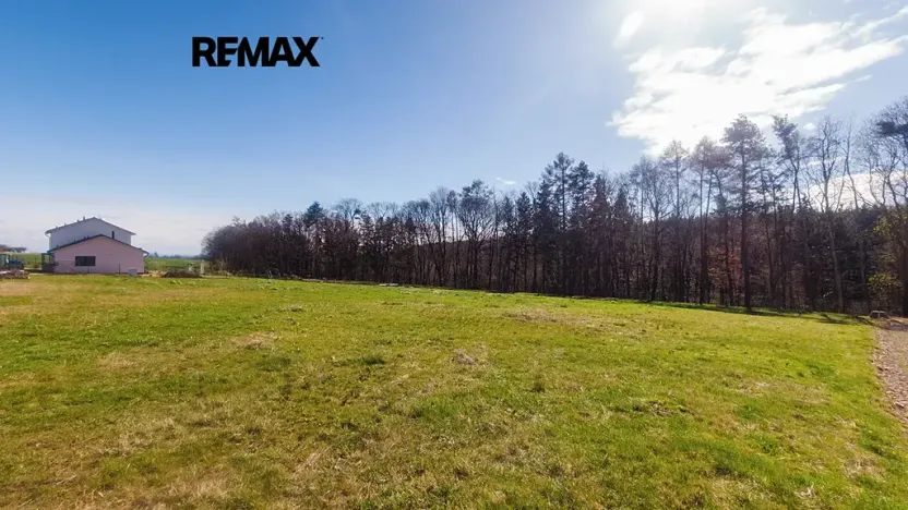 Prodej pozemku pro bydlení, Hradečno, 1431 m2