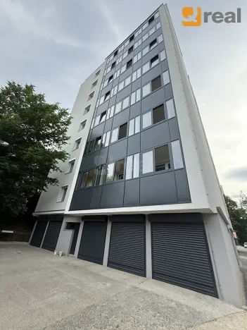 Pronájem bytu 4+1, Praha - Vokovice, Na rozdílu, 100 m2