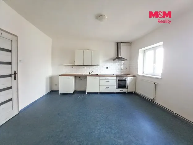 Pronájem bytu 2+1, Dalovice, Zámecká, 73 m2