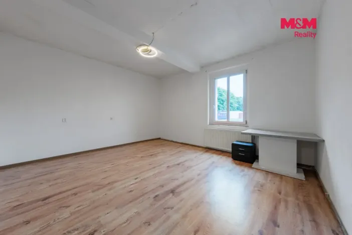 Prodej činžovního domu, Karlovy Vary - Dvory, 1. máje, 384 m2