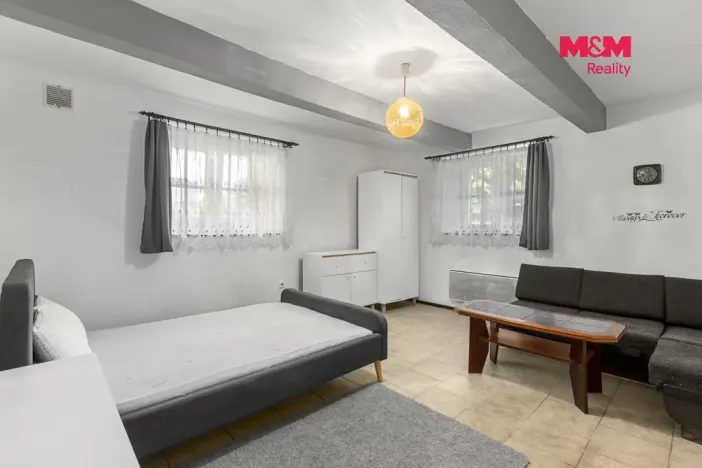Prodej bytu 2+1, Polička - Horní Předměstí, E. Beneše, 64 m2