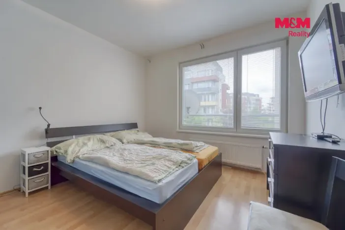 Prodej bytu 2+kk, Praha, Sazovická, 47 m2
