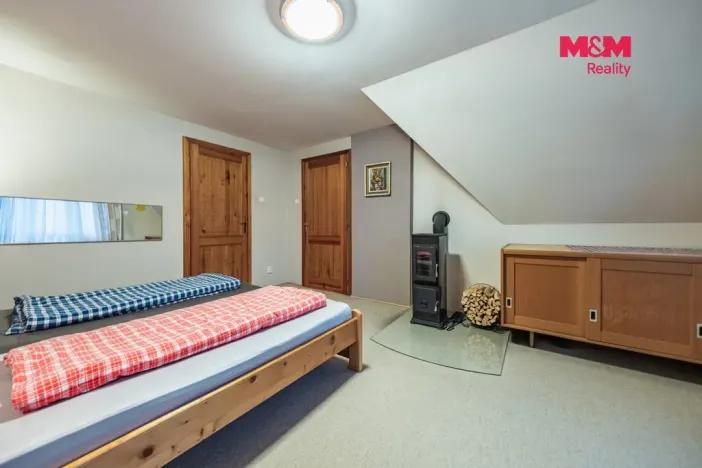 Prodej rodinného domu, Mnichovice - Božkov, Nad rybníkem, 312 m2