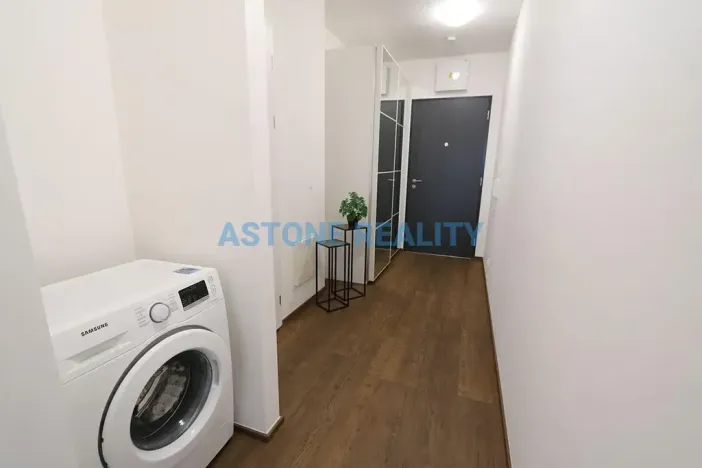 Pronájem bytu 2+kk, Praha - Dolní Měcholupy, Honzíkova, 44 m2
