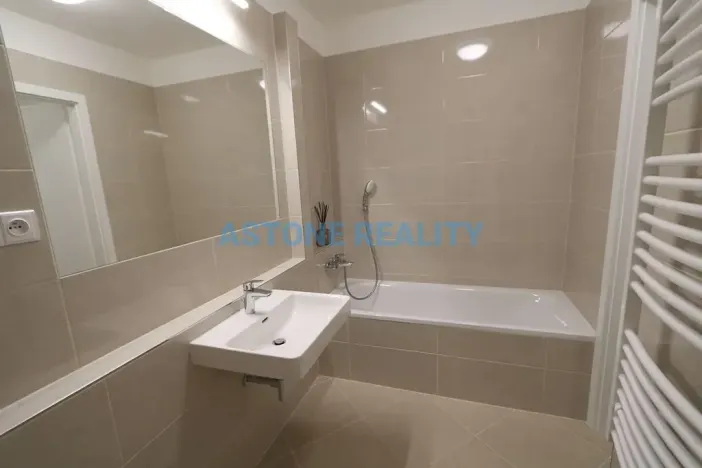 Pronájem bytu 2+kk, Praha - Dolní Měcholupy, Honzíkova, 44 m2