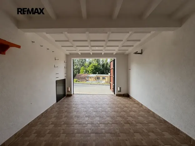 Prodej garáže, Ivančice, 22 m2