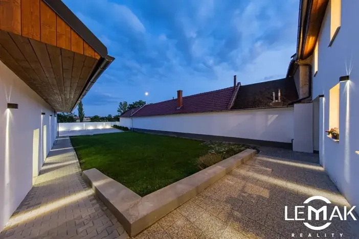 Prodej bytu 2+kk, Bystročice, 68 m2