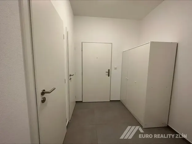 Pronájem bytu 2+kk, Zlín, Ševcovská, 65 m2
