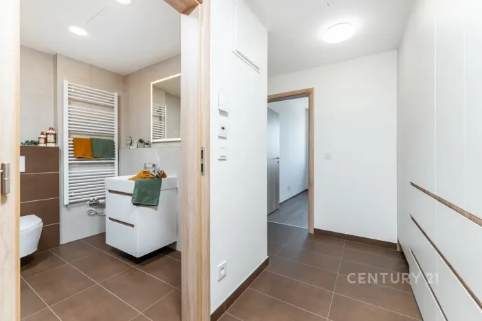 Pronájem bytu 2+kk, Praha - Hostivař, 47 m2