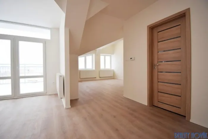 Pronájem bytu 4+kk, Teplice, Českobratrská, 116 m2