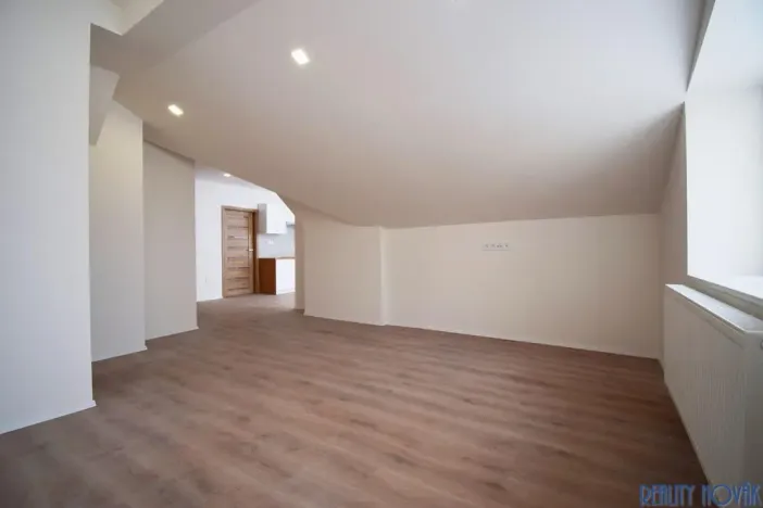 Pronájem bytu 4+kk, Teplice, Českobratrská, 116 m2