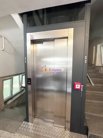 Prodej bytu 2+1, Praha - Žižkov, Viklefova, 110 m2