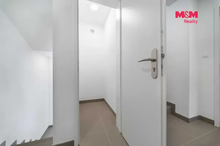 Pronájem bytu 2+kk, Březina, 65 m2
