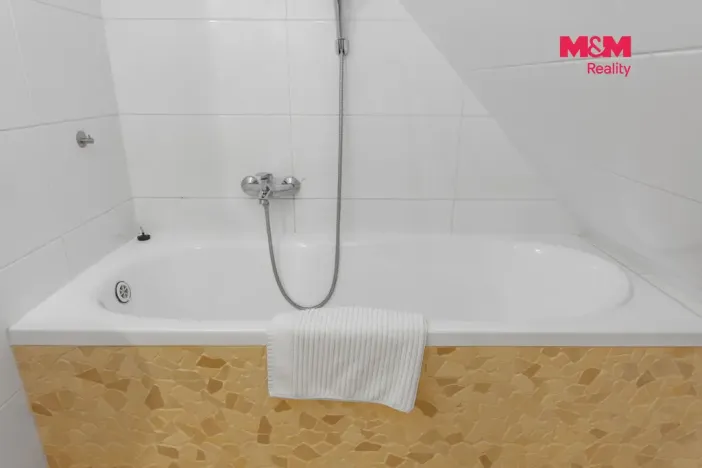Prodej bytu 3+kk, Horní Lhota, 135 m2