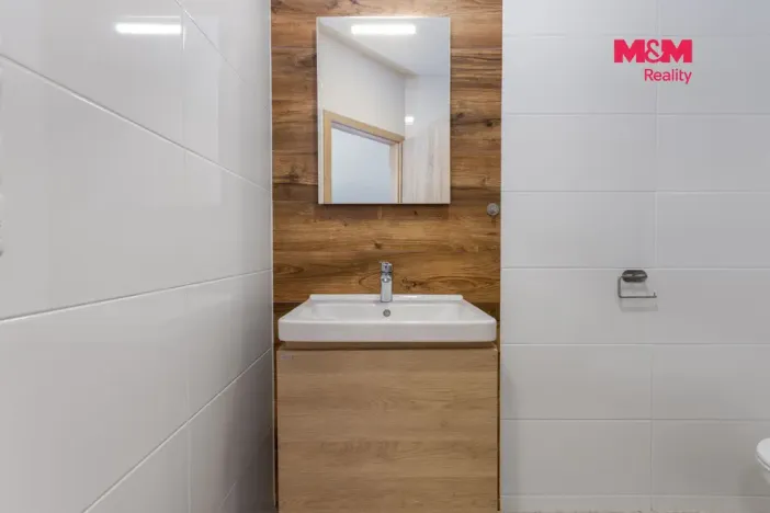 Prodej bytu 1+kk, Horní Lhota, 20 m2