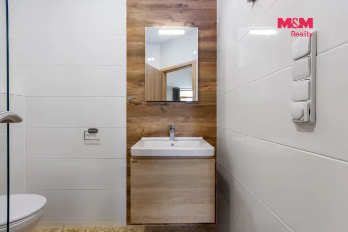 Prodej bytu 1+kk, Horní Lhota, 20 m2