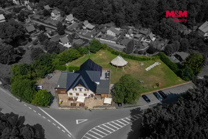 Prodej ubytování, Horní Lhota, 712 m2