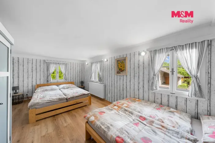 Prodej chalupy, Arnoltice, 168 m2