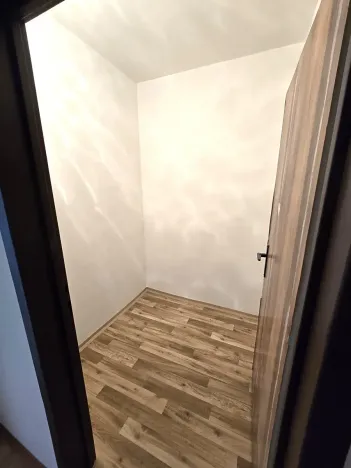 Prodej bytu 3+1, Bruntál, Uhlířská, 73 m2