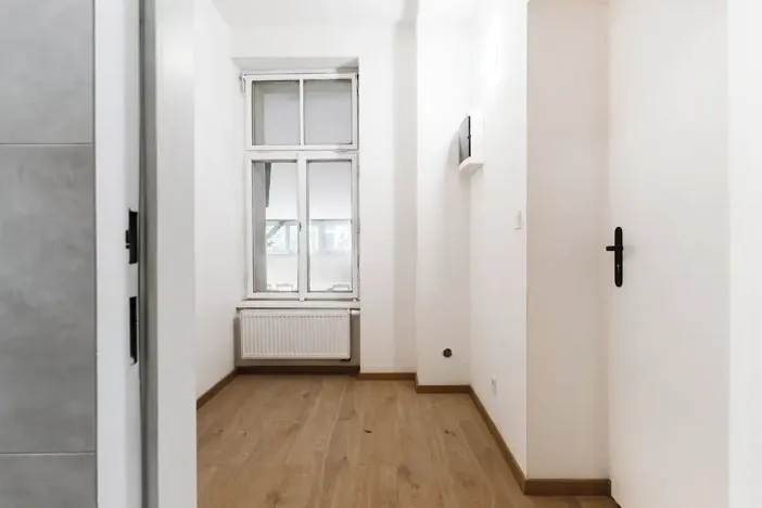 Pronájem obchodního prostoru, Praha - Nové Město, Sokolská, 20 m2