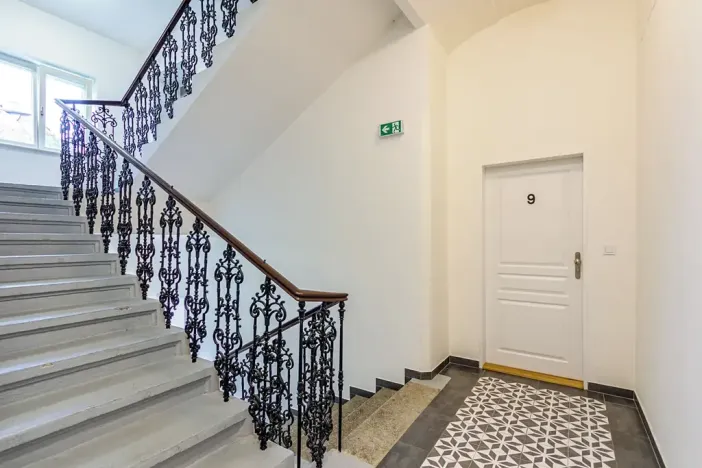 Pronájem bytu 2+kk, Praha - Vršovice, Košická, 36 m2