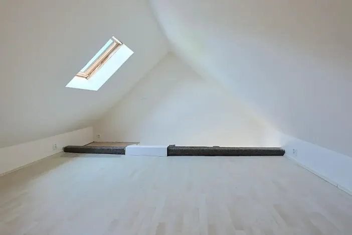 Pronájem bytu 2+kk, Plzeň, Pod Košutkou, 38 m2