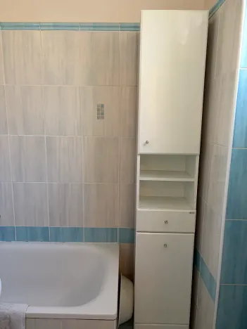 Pronájem bytu 3+1, Praha - Nové Město, Hálkova, 103 m2