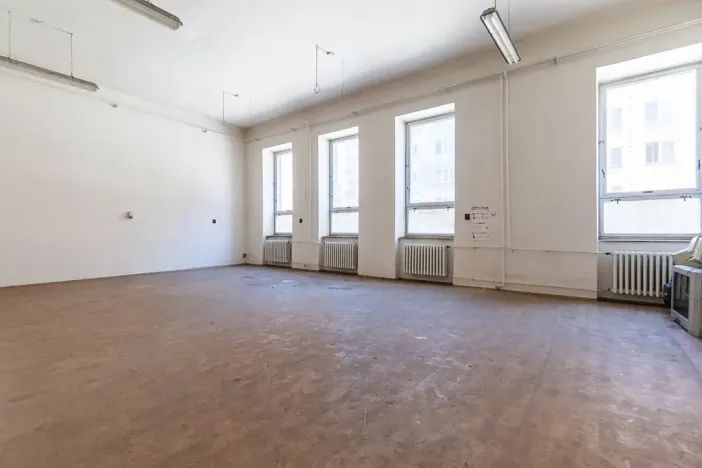 Prodej komerční nemovitosti, Ostrava, Zákrejsova, 1254 m2