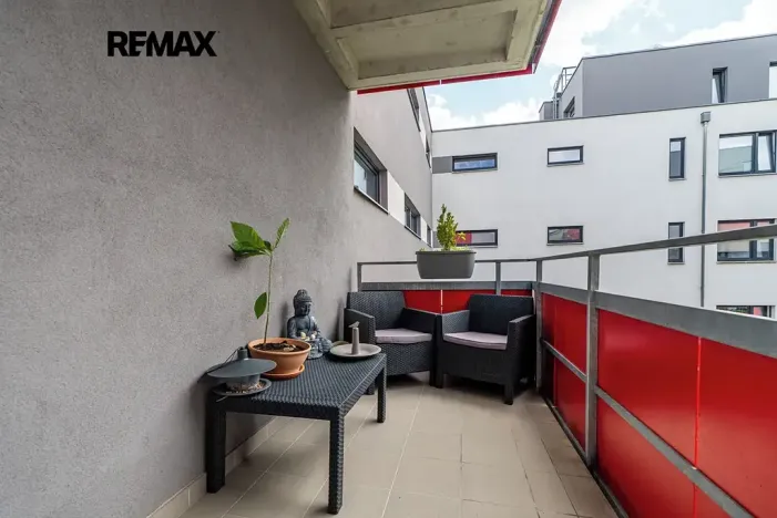 Prodej bytu 2+kk, Praha - Hostavice, U Hostavického potoka, 46 m2
