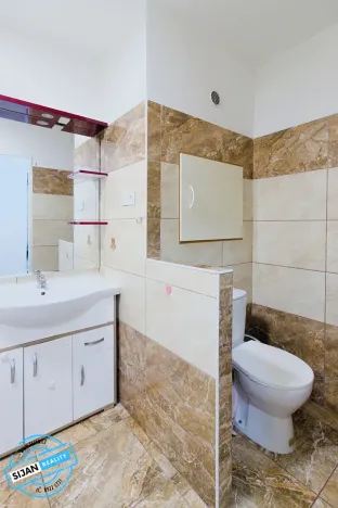 Prodej bytu 3+1, Krnov, E. Hakena, 78 m2