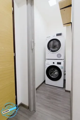 Prodej bytu 3+1, Krnov, E. Hakena, 78 m2