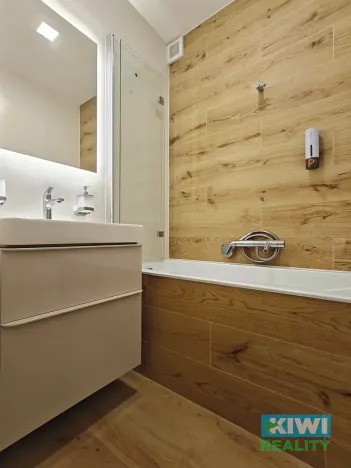 Pronájem bytu 2+1, Ostrava, Krasnoarmejců, 53 m2