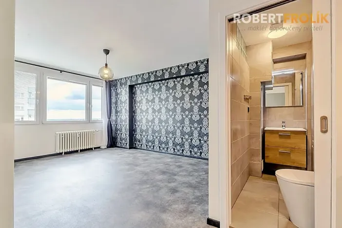 Prodej bytu 1+kk, Praha - Vokovice, Evropská, 24 m2
