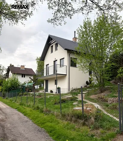 Prodej rodinného domu, Jesenice, 85 m2