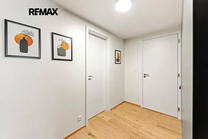 Prodej bytu 2+kk, Praha - Karlín, Sokolovská, 59 m2
